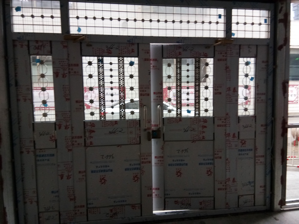 2020中鐵二建小區不銹鋼樓宇門改造